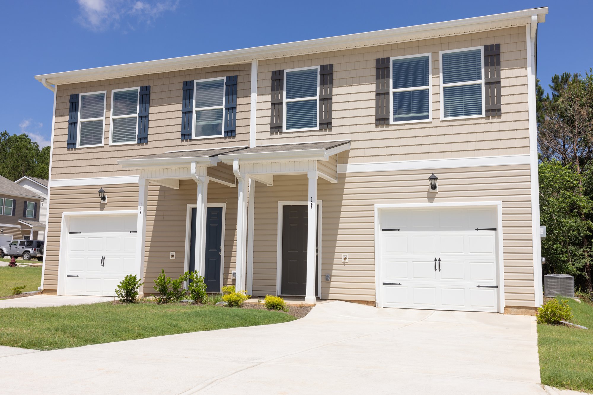oakwood village 4